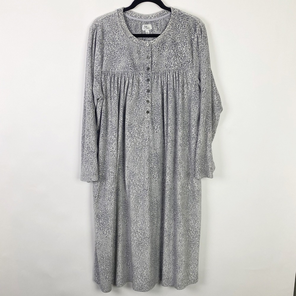 Aria Collection Gray Leopard Print Henley Super Soft Velour Nightgown Womens 2X